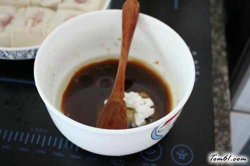 【鲍鱼汁蒸豆腐】