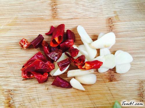 【炝炒空心菜】