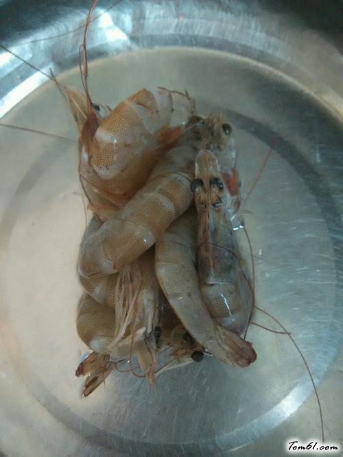 【虾仁蒸蛋】