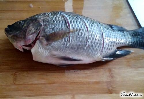 【电饭锅蒸鱼】