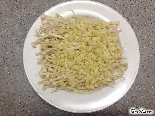 【蒜蓉蒸金针菇】