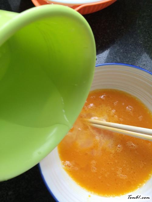 【鲫鱼鸡蛋羹】