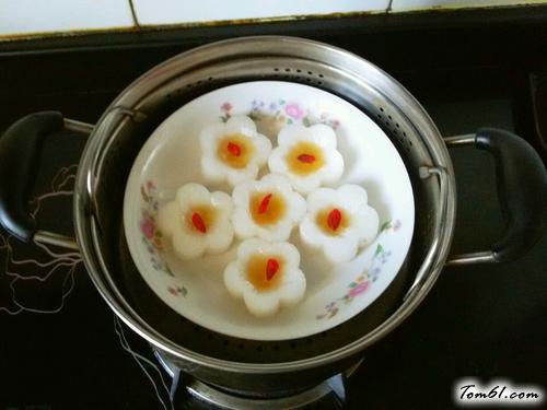 【花样白萝卜蜂蜜盅】