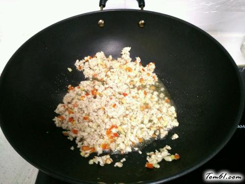 【肉末蒸香芋】