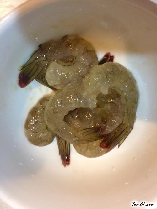 【日本豆腐蒸虾仁】