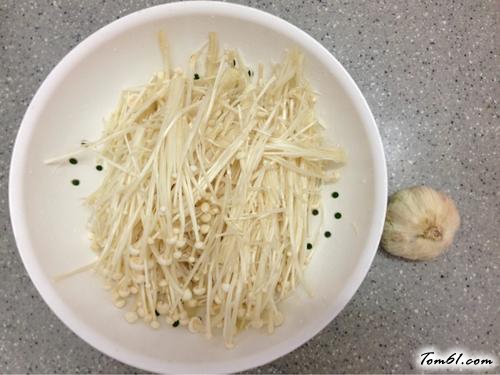 【蒜蓉蒸金针菇】