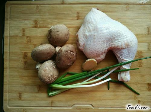 【香菇蒸鸡腿】