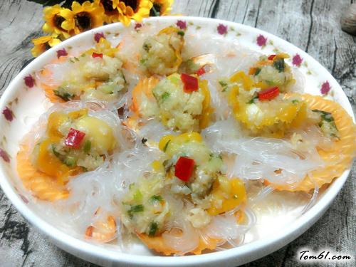 【蒜蓉扇贝蒸粉丝】