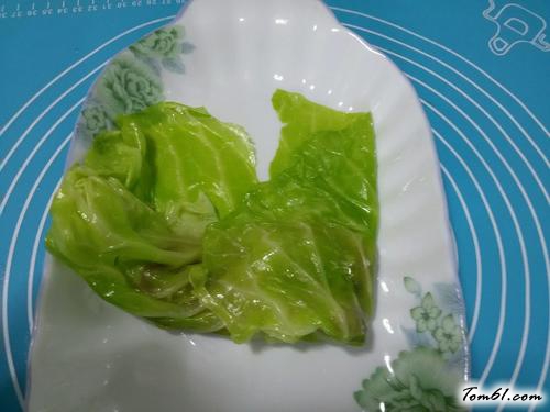 【圆白菜酿肉】