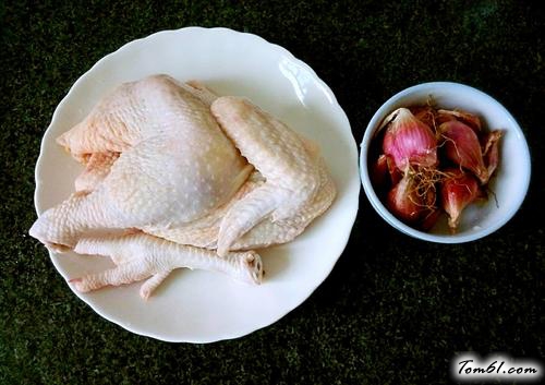 【红葱头蒸鸡】