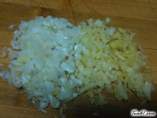 【豆角炒肉沫】