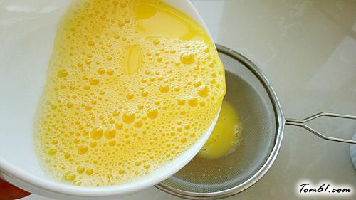 【肉末蒸蛋羹】