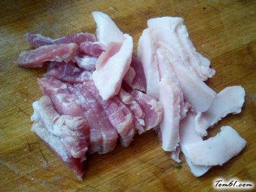 【猪肉白菜炖粉条】