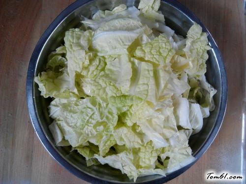 【猪肉白菜炖粉条】