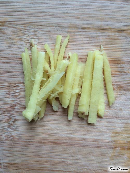 【鲫鱼鸡蛋羹】