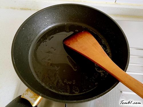 【茭白炒肉丝】