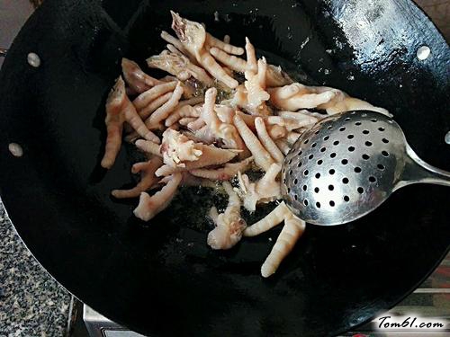 【蒸鸡脚】