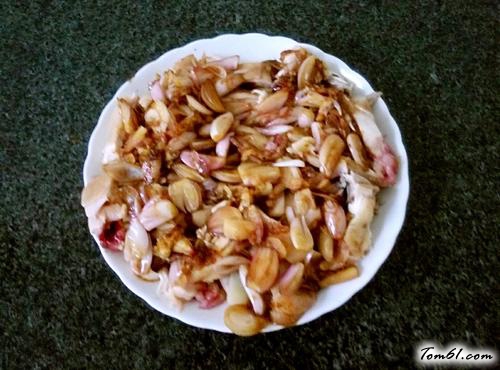 【红葱头蒸鸡】