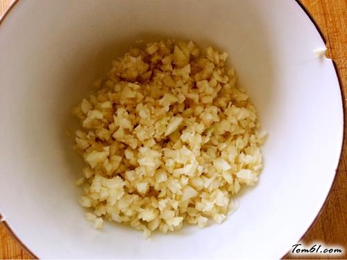 【蒜蓉粉丝蒸娃娃菜】