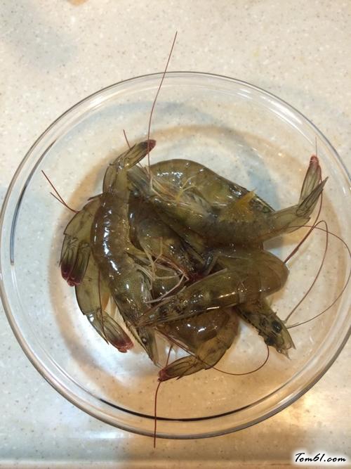 【日本豆腐蒸虾仁】