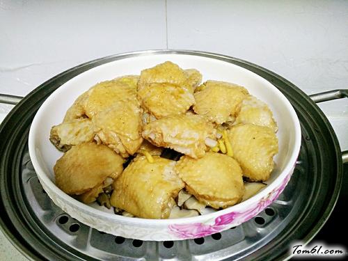【香菇蒸鸡翅】