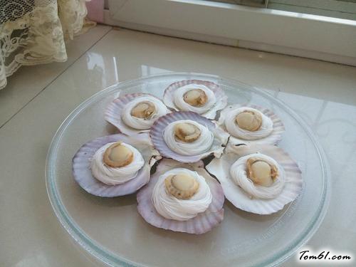 【蒜茸粉丝扇贝】