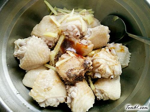 【香菇蒸鸡翅】