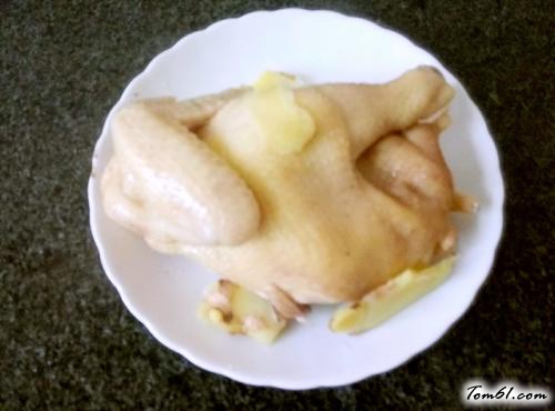 【红葱头蒸鸡】