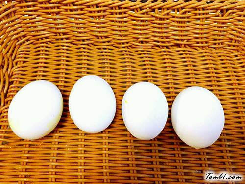 【蚝汁淋蒸鸡蛋】