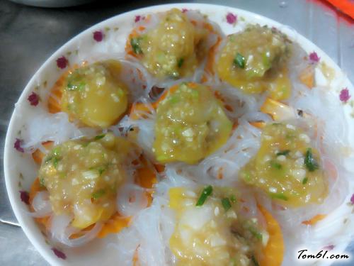 【蒜蓉扇贝蒸粉丝】