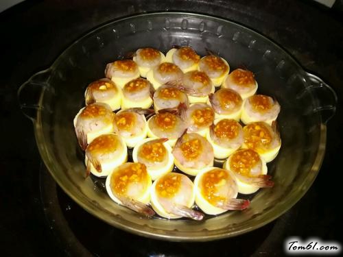 【蒜香玉子豆腐蒸虾仁】