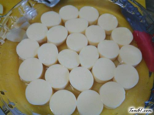 【蒜香玉子豆腐蒸虾仁】