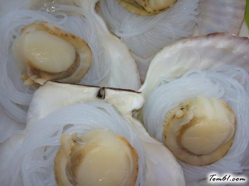 【蒜茸粉丝扇贝】