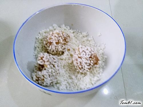 【猪肉大米丸子】