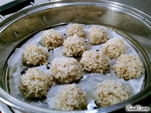 【猪肉大米丸子】