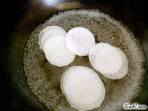 【三鲜萝卜卷】