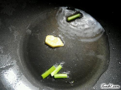 【猪肉白菜炖粉条】