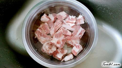 【腐乳蒸排骨】