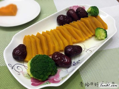 【红枣蒸南瓜】