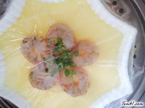 【虾仁鸡蛋羹】