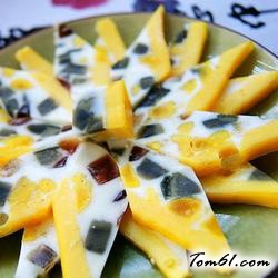 三色蒸蛋的做法2