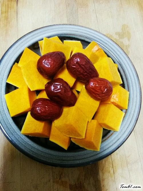 【南瓜蒸红枣】