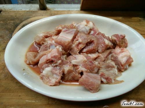 【南瓜蒸红烧排骨】