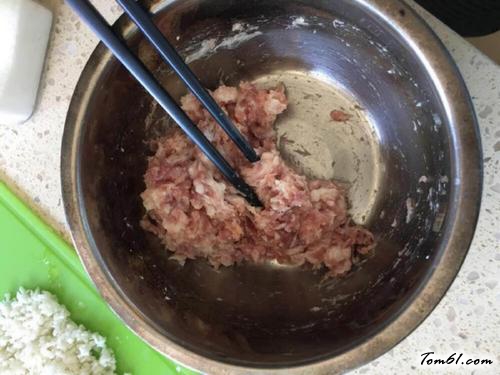【糯米肉丸子】
