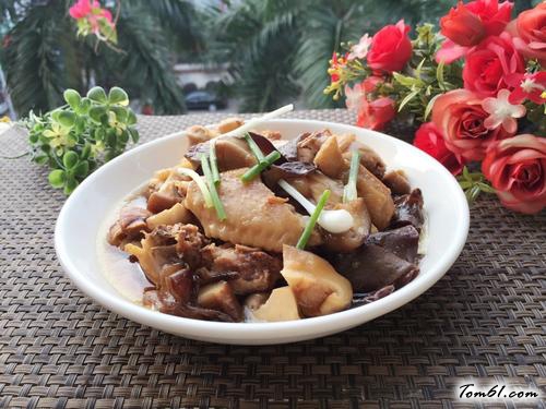 【冬菇蒸滑鸡】