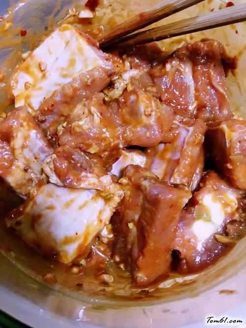 【川味粉蒸排骨】