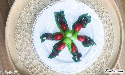 【蒸烤鲜肉豆皮】