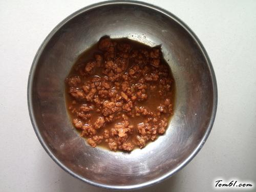 【肉末鸡蛋羹】