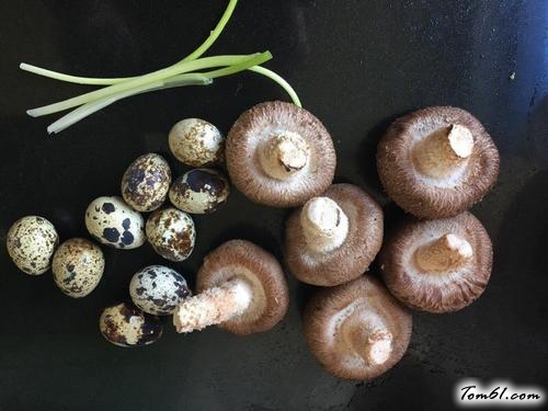 【鹌鹑蛋蒸香菇】