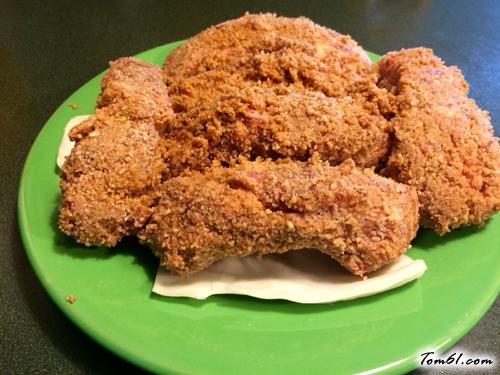 【糯米粉蒸排骨】